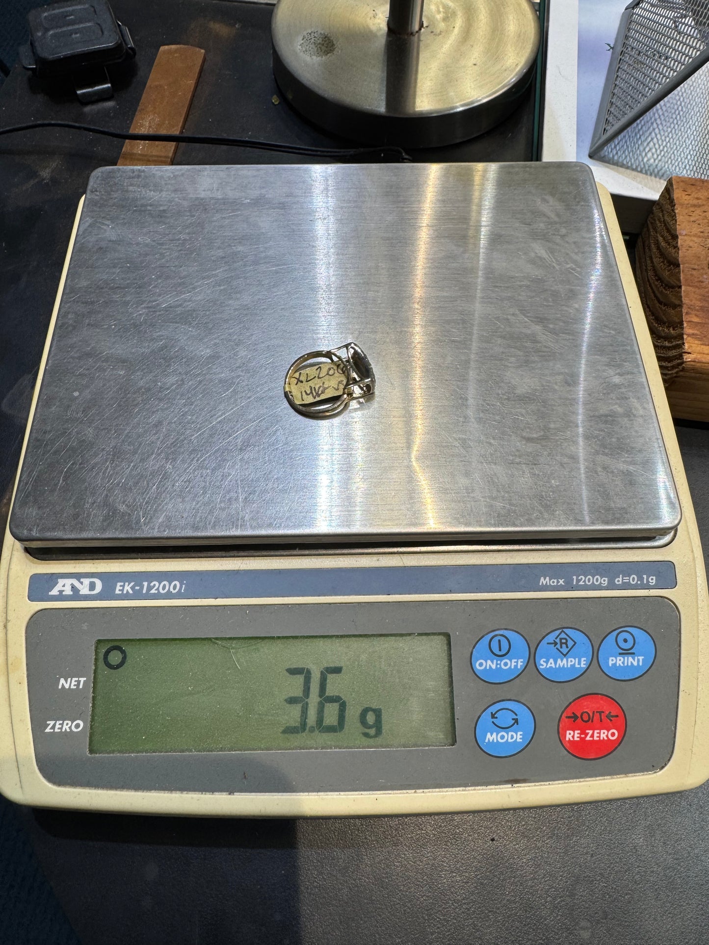 14k Gold Diamond Cocktail Ring Vs Single Cuts Nice Size 6 .33 Carats