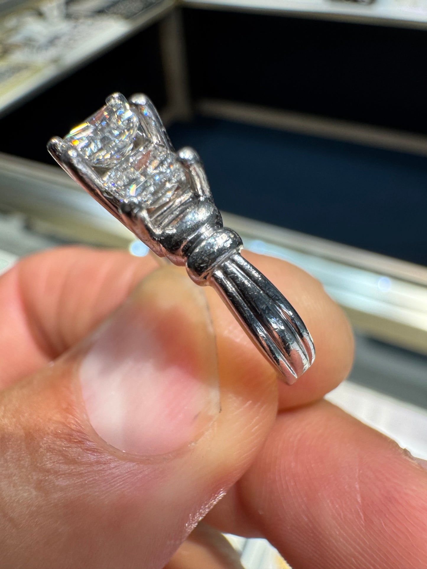 Platinum 950 Past Present Future Diamond Ring 1.50 Carats I/J Si2 Size 7 Natural