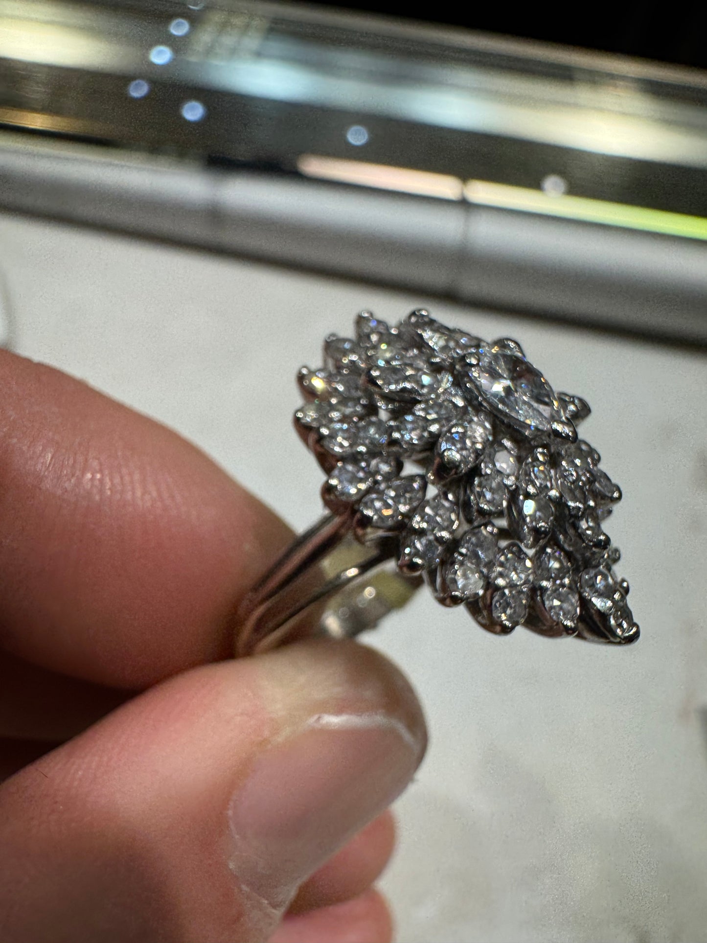 Flawless Vintage Pear Cut Diamond Cocktail Ring Excellent 2.5 Carats