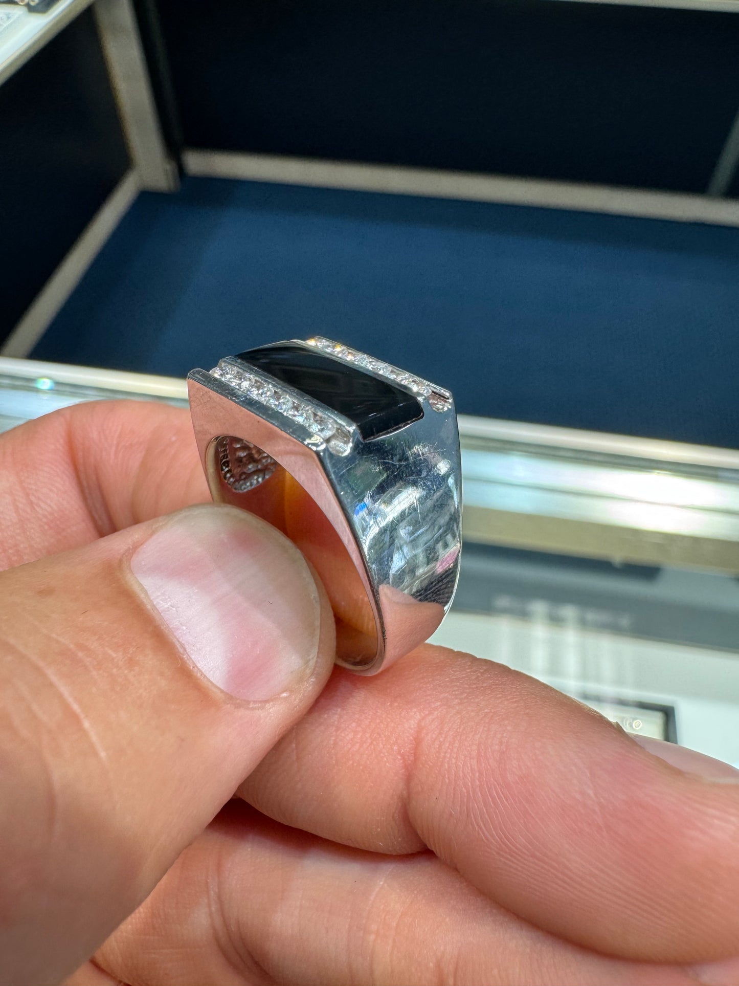 14k White Gold Onyx & Diamond Ring Men’s Nice Size 10.5 Natural .50 Carat Pinky