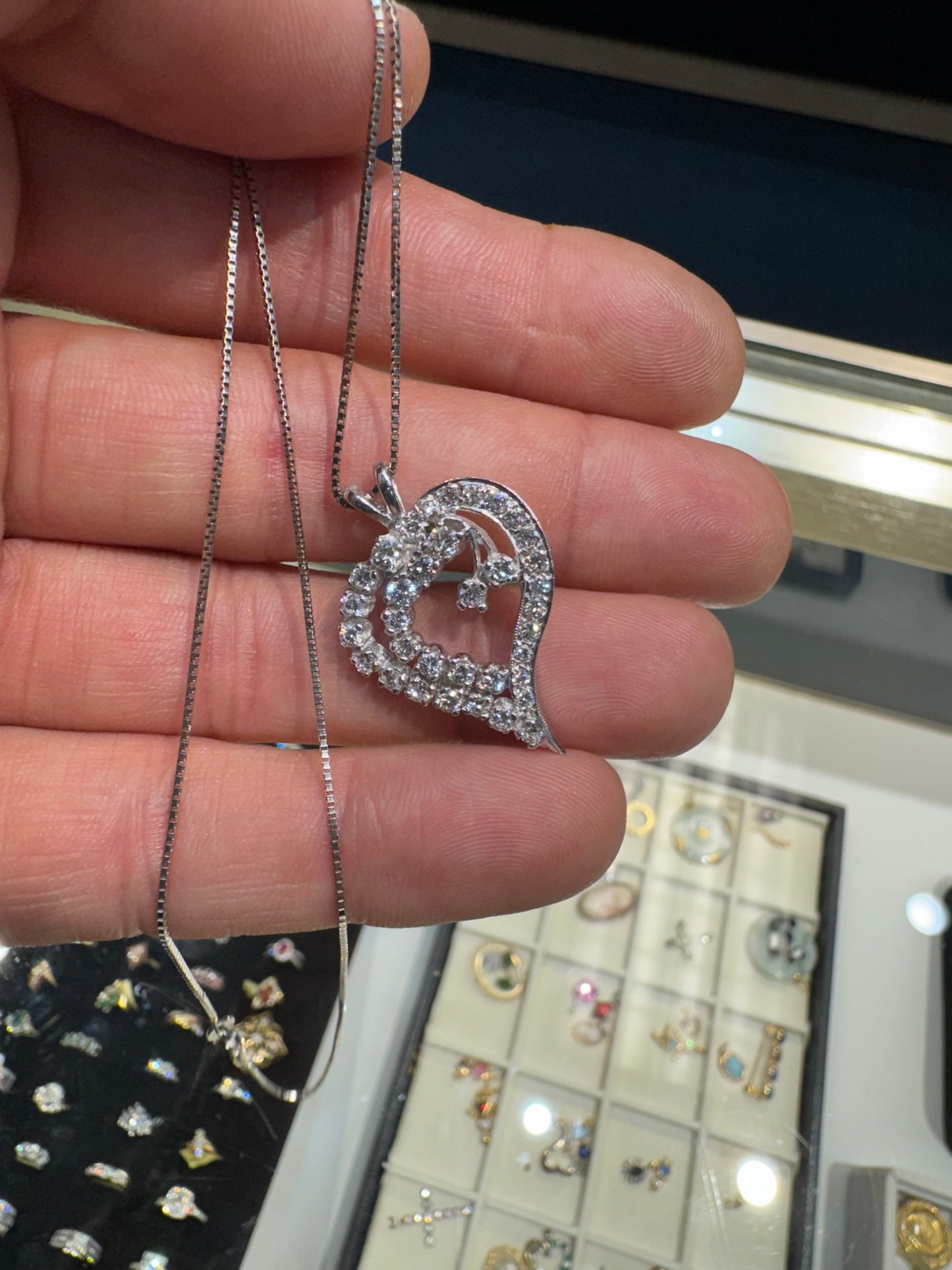 14k White Gold F/Vvs 1.53 Carat Natural Custom Vintage Diamond Heart Pendant
