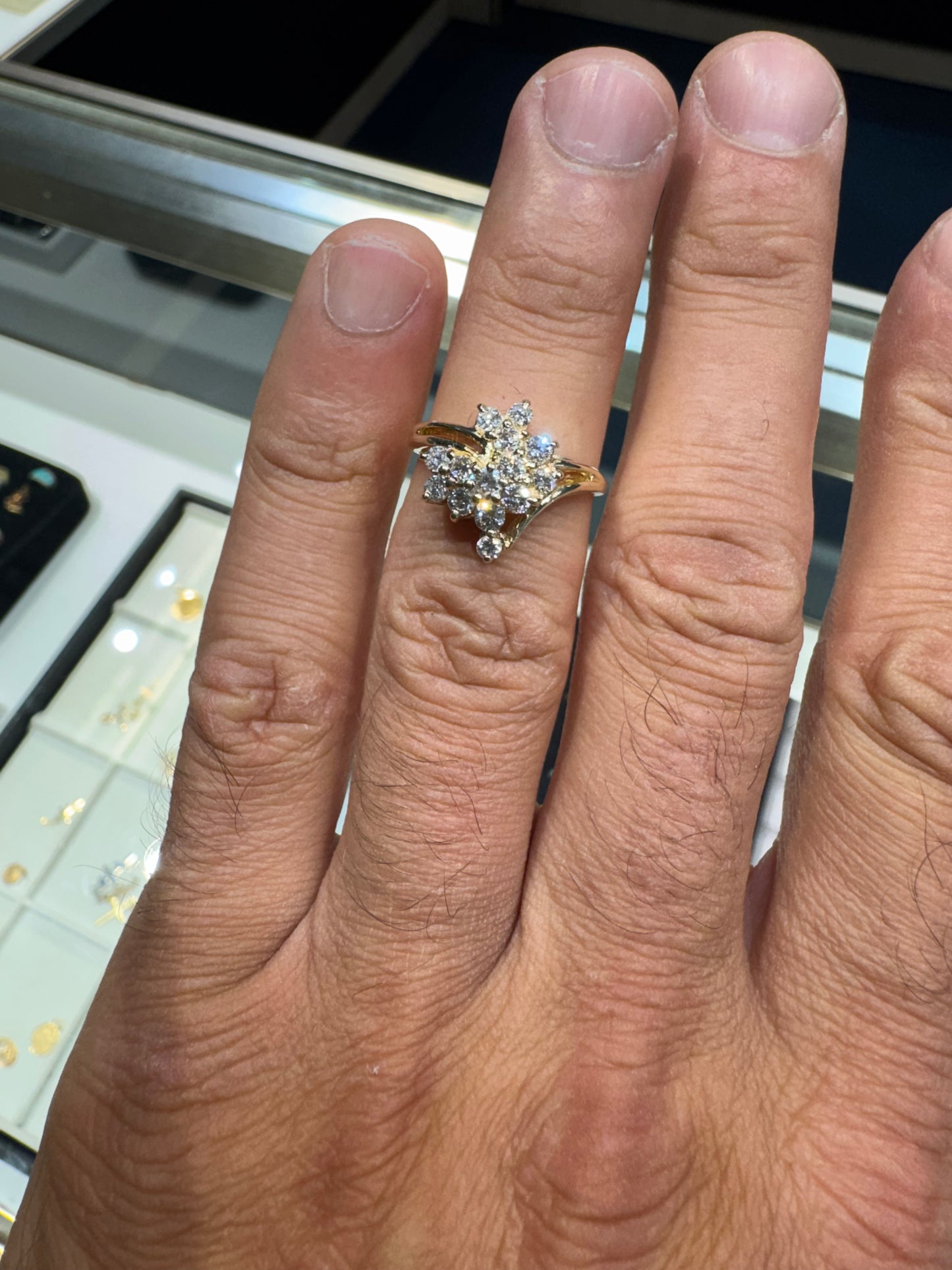 14k Yellow Gold Diamond Cocktail Ring Vintage .75 Carats Si2 Natural Size 7.75