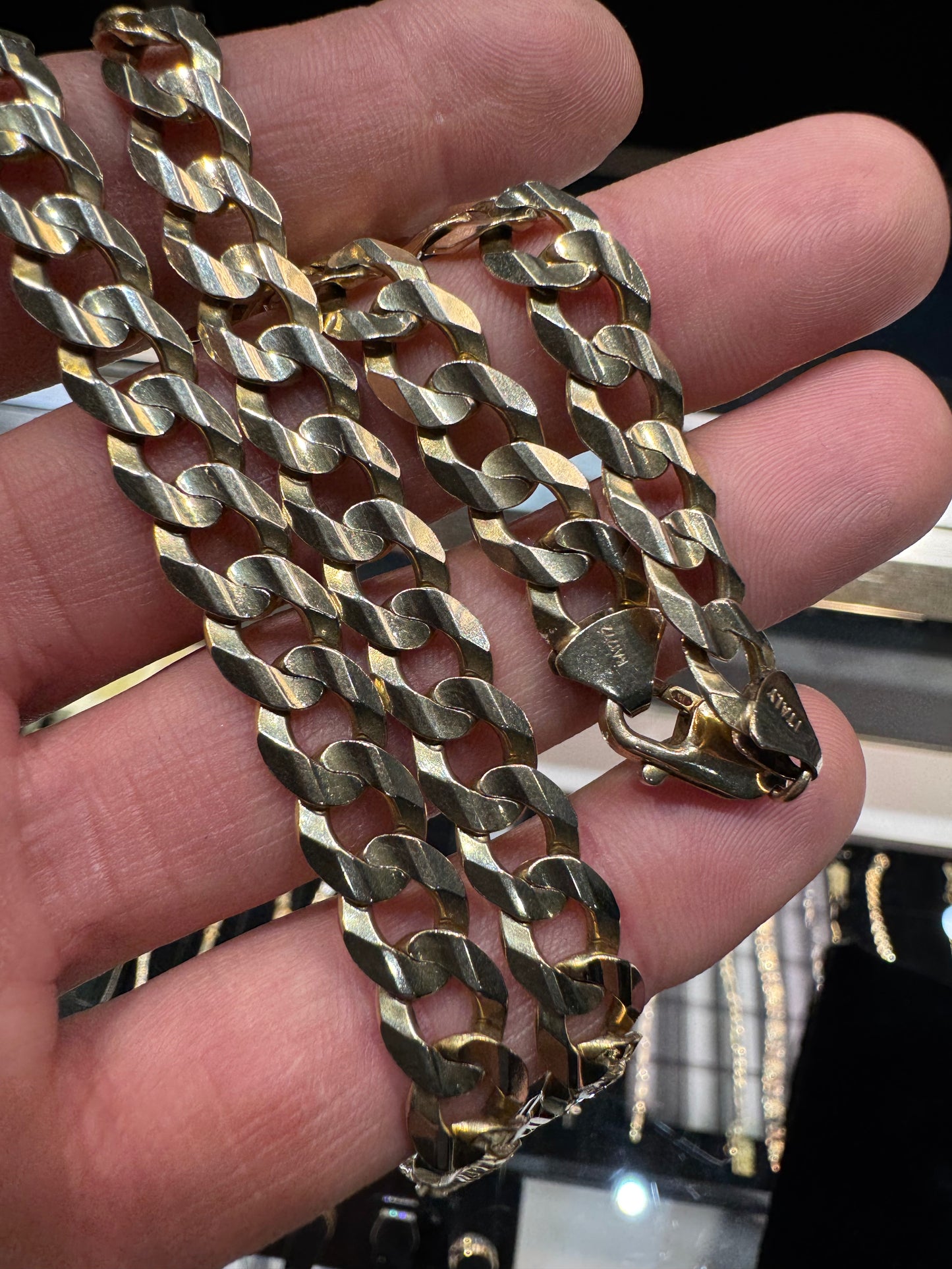 Italian Made 10k Solid Curb Link Chain 9mm 24 Inch 51.1 Grams Excellent Necklace