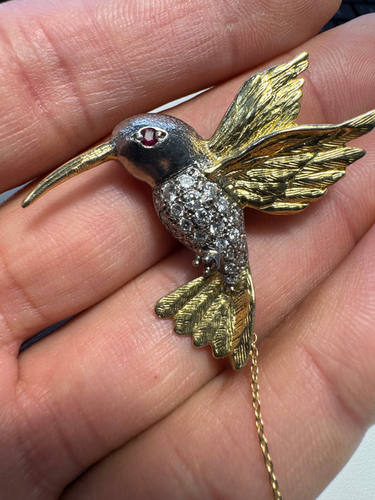 18k Gold Sculpted Hummingbird Brooch 1ct Diamond and Ruby Pendant Nice .80 Carat