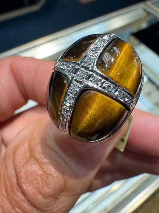 14k Gold Monster Tigers Eye Single Cut Diamond .25 Carat Nice Size 6 Ladies